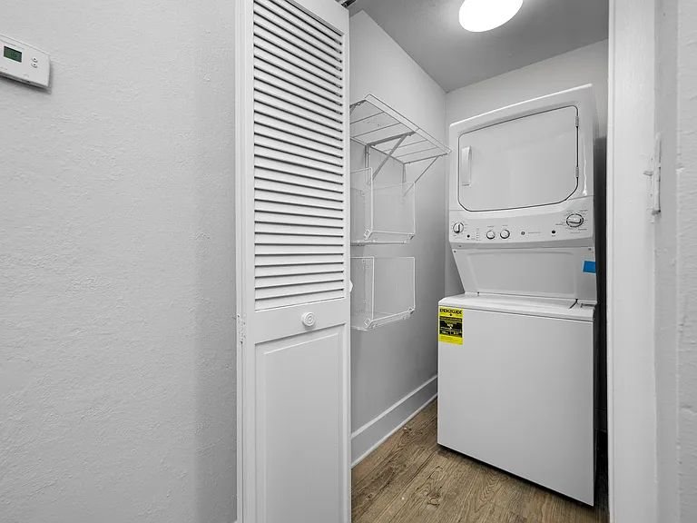 1403 S Bay Villa Pl — Photo 31