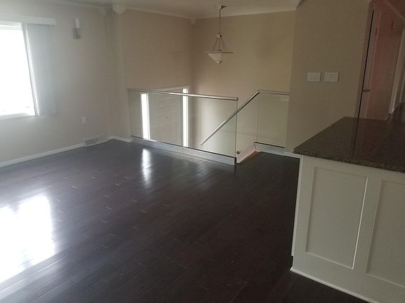 Entranceway with Glass Railing System