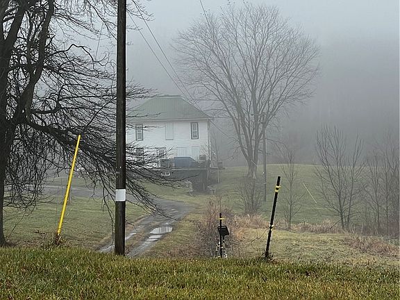 4th image of 2195 Township Road 405