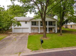 1301 Fieldcrest, Columbia, MO 65203