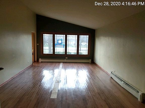2nd image of 18001 Sayre Ave