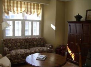 20 Charles St, Boston, MA 02136