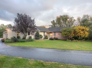 1425 Habecker Rd, Columbia, PA 17512
