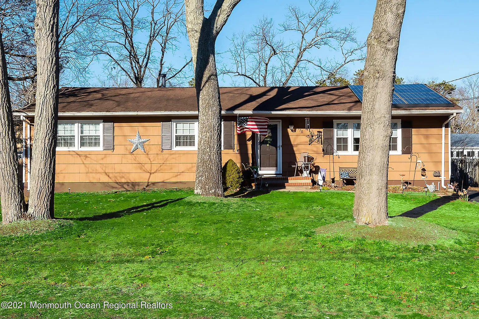 378 Bertha Rd photo 1