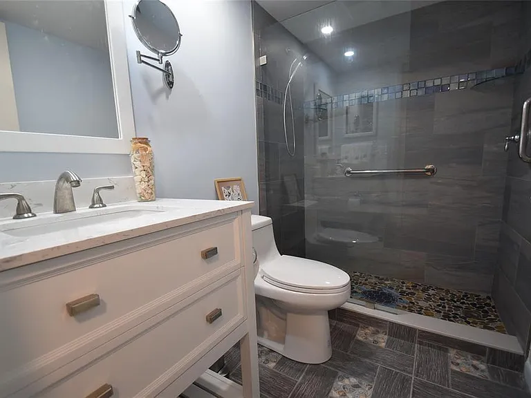 1520 Pelican Point Dr #BA153 — Photo 14