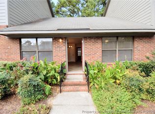 206 Villa Dr, Fayetteville, NC 28311