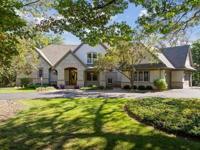 6 Blue Flag Ct, North Oaks, MN, 55127