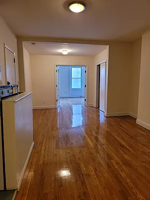 Rented by Gosen Properties | media 7