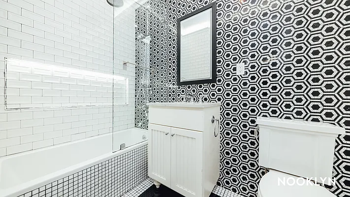 Rented by Nooklyn NYC LLC | media 18