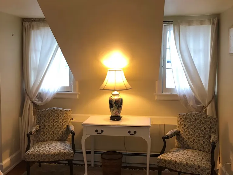 322 Albany Ave #1 — Photo 11