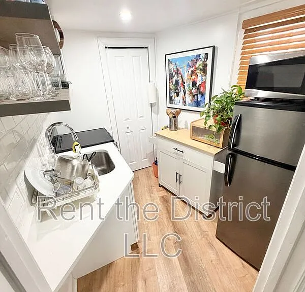420 Q St NW — Photo 9