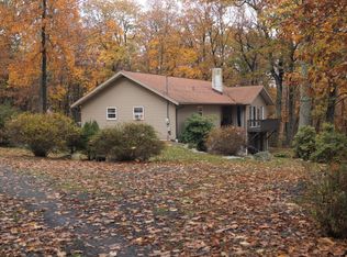 233 Frantz Hill Rd, Scotrun, PA 18355