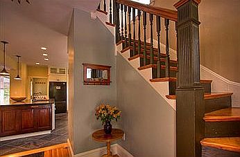 2nd image of 22 Mendum St