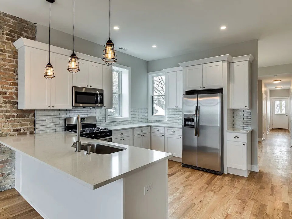 965 W 18th Street Kitchen Perspective