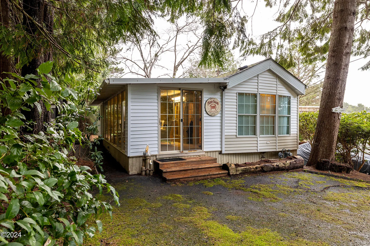 3700 N Highway 101 #16 photo 1