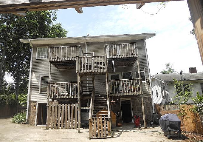 2nd image of 533 55th Pl S