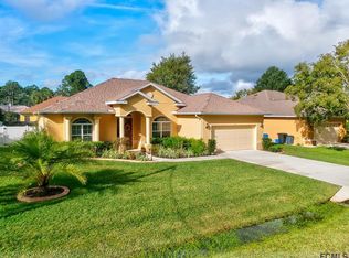7 Lake Charles Ln, Palm Coast, FL 32137