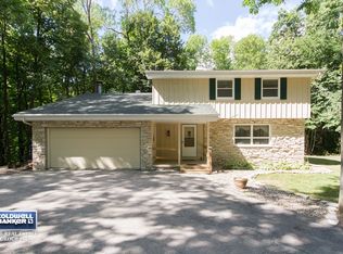 5996 Hiawatha Dr, Winneconne, WI 54986