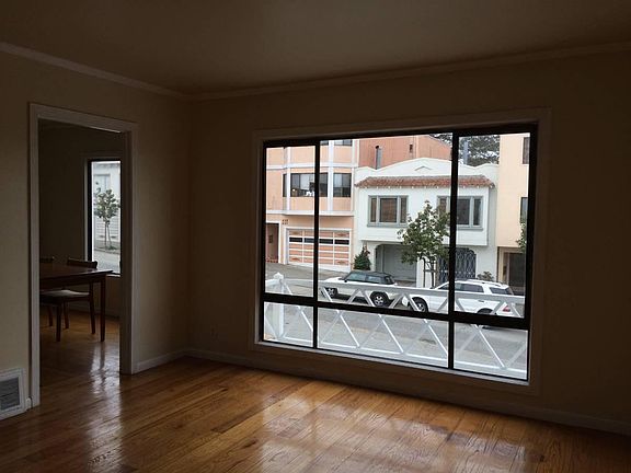 4th image of 622 25th Ave