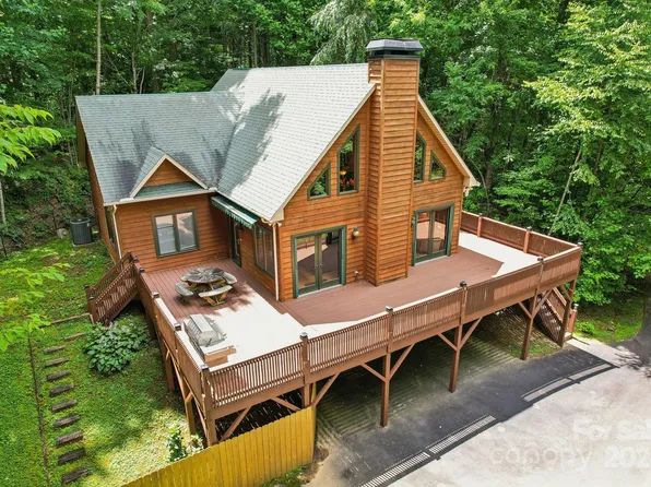 125 Tranquility Trl, Maggie Valley, NC 28751