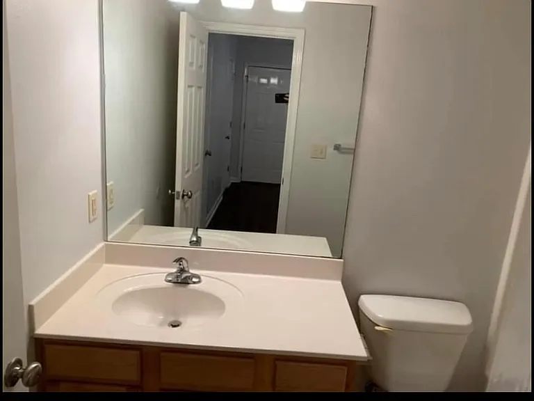 104 Weston Cir — Photo 12