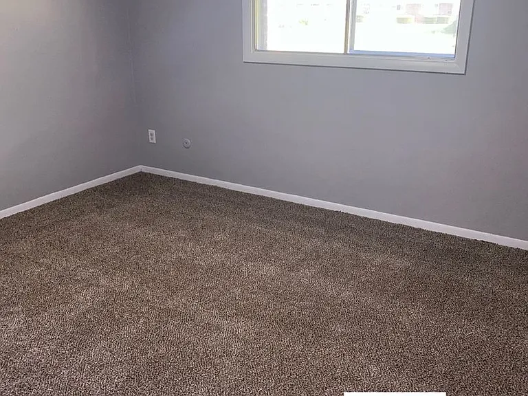 2301 20th St — Photo 8