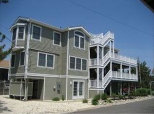 1815 N Ocean Ave, Surf City, NJ 08008