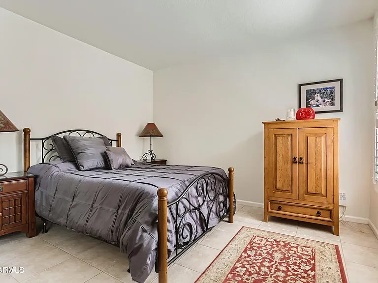 10058 E Cinnabar Ave — Photo 9