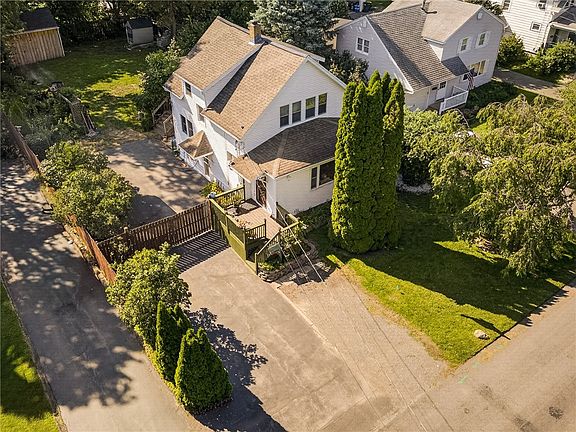 2nd image of 73 Ardella St