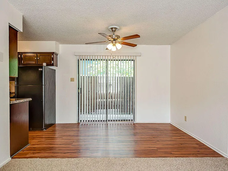 922 Fannin St #112 — Photo 8