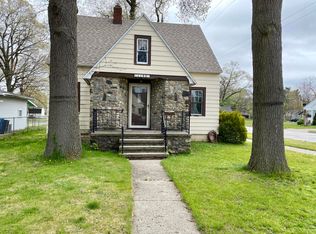 1190 Green St, Muskegon, MI 49442