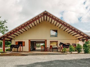 888 Bear Creek Rd, Kerrville, TX 78028