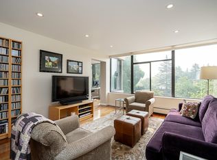 2101 McMullen Ave #511, Vancouver, BC V6L3B4