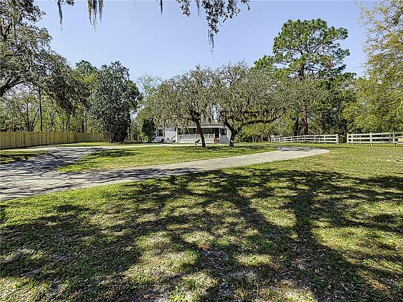 5th image of 14919 Teresa Blvd