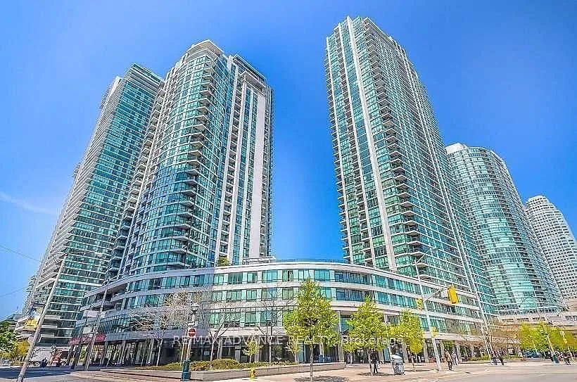 Building Photo - 12 Yonge St #1805