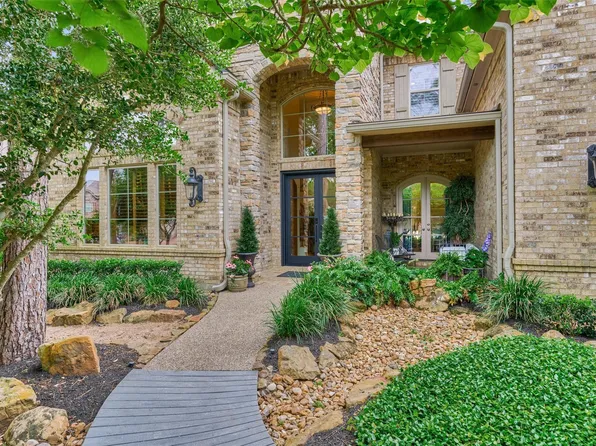 27 S Knightsgate Cir, Spring, TX 77382