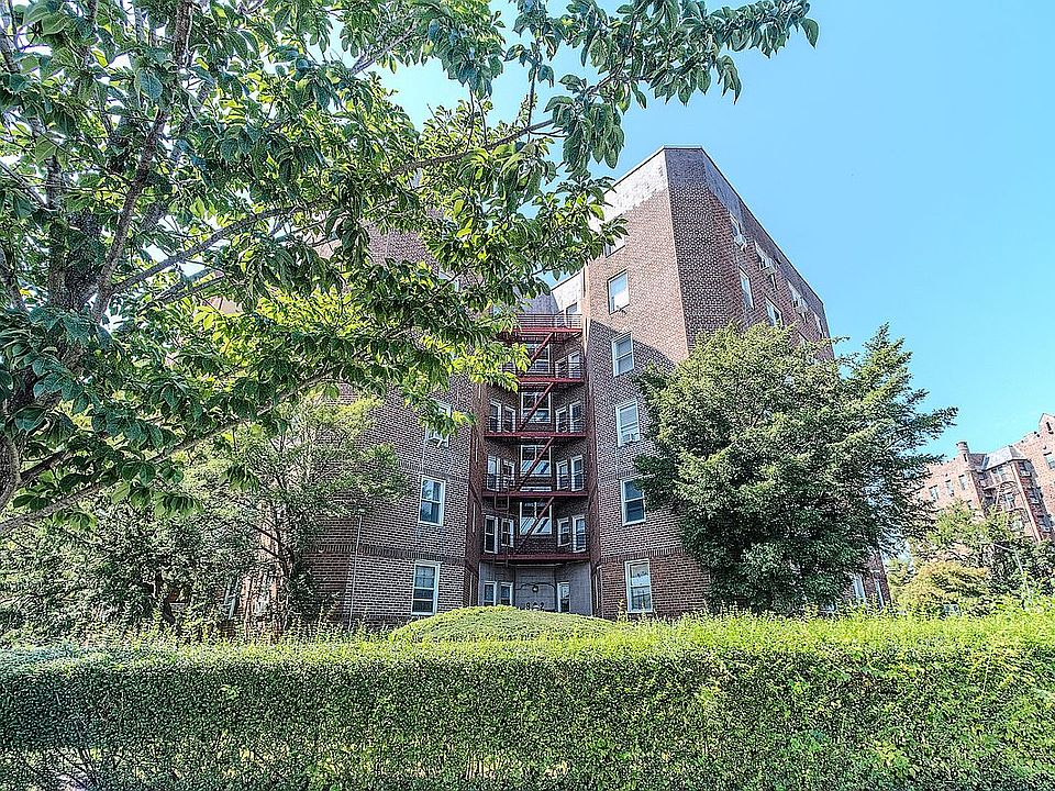 1st image of 902 Ocean Pkwy APT 3F