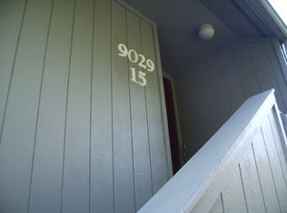 9029 S Pointe Ridge Ln, Bloomington, IN 47401