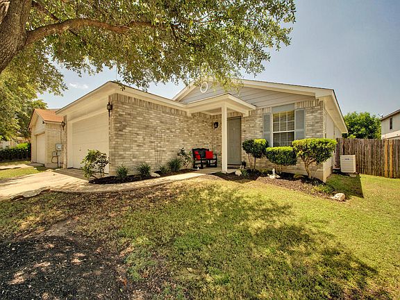 4th image of 17304 Dashwood Creek Dr