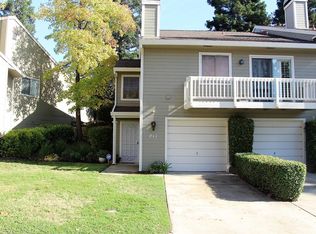 211 Live Oak Cir, Roseville, CA 95678