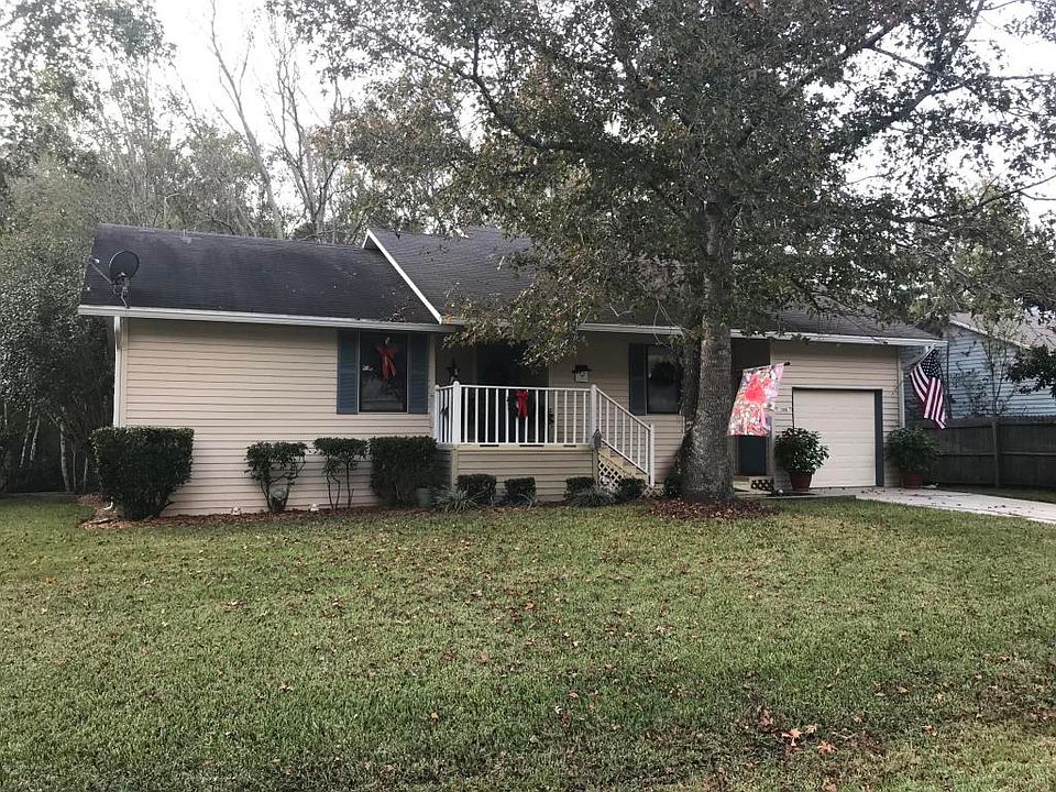 1st image of 1596 Twin Oak Dr W