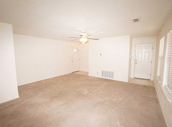 2nd image of 4046 New Orleans Dr