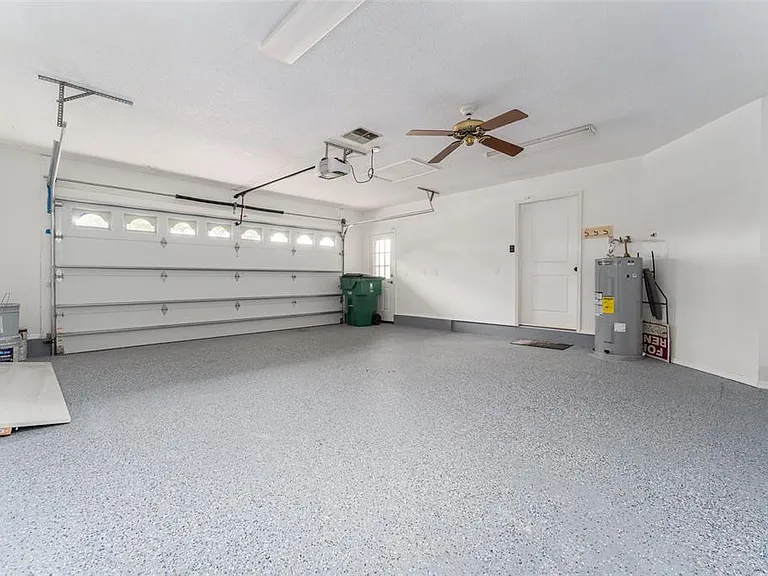 6151 Silver Oaks Dr — Photo 54