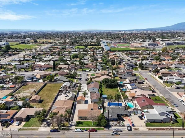 9614 Cypress Ave, Fontana, CA 92335