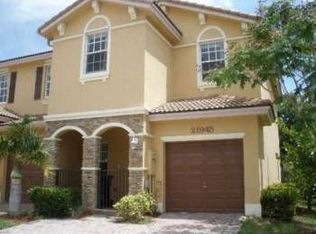 21945 SW 93rd Pl, Cutler Bay, FL 33190