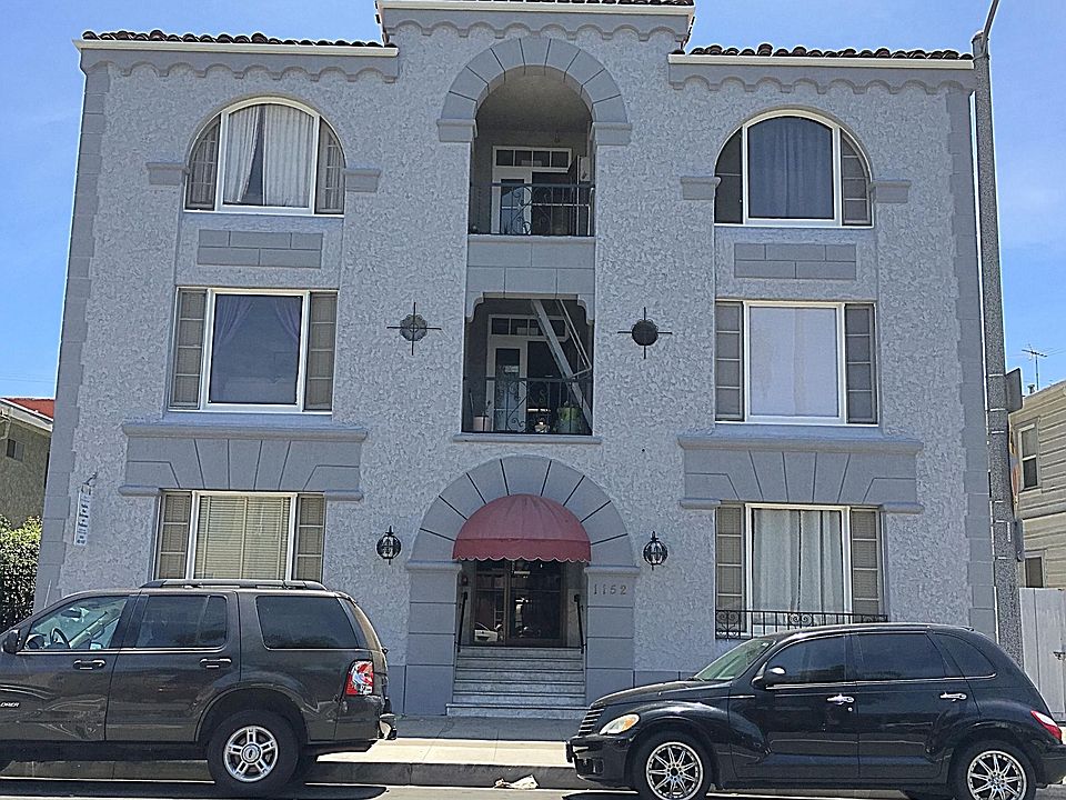 1st image of 1152 E 1st St