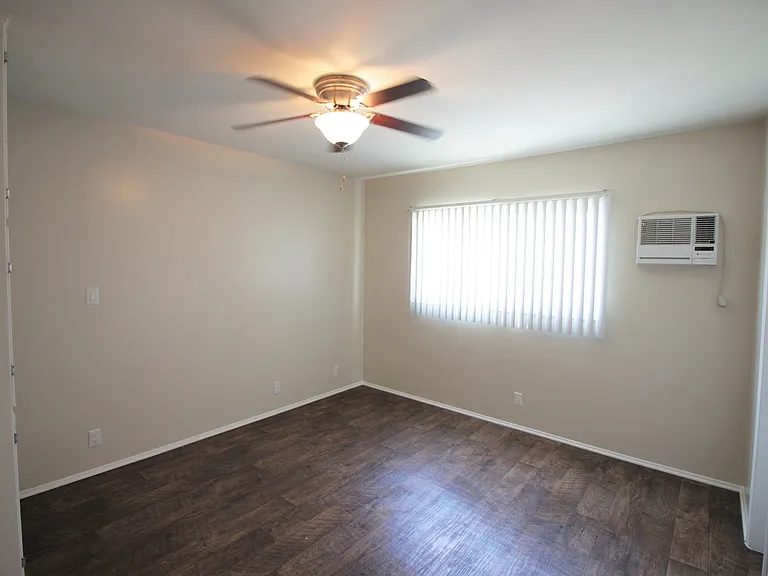 Applewood Apartments — Photo 67