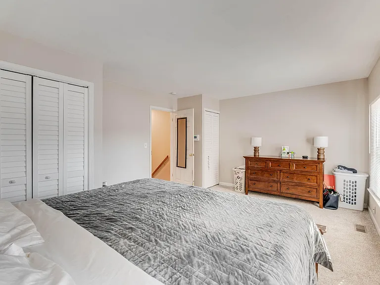 216 Roundhouse Ct — Photo 19