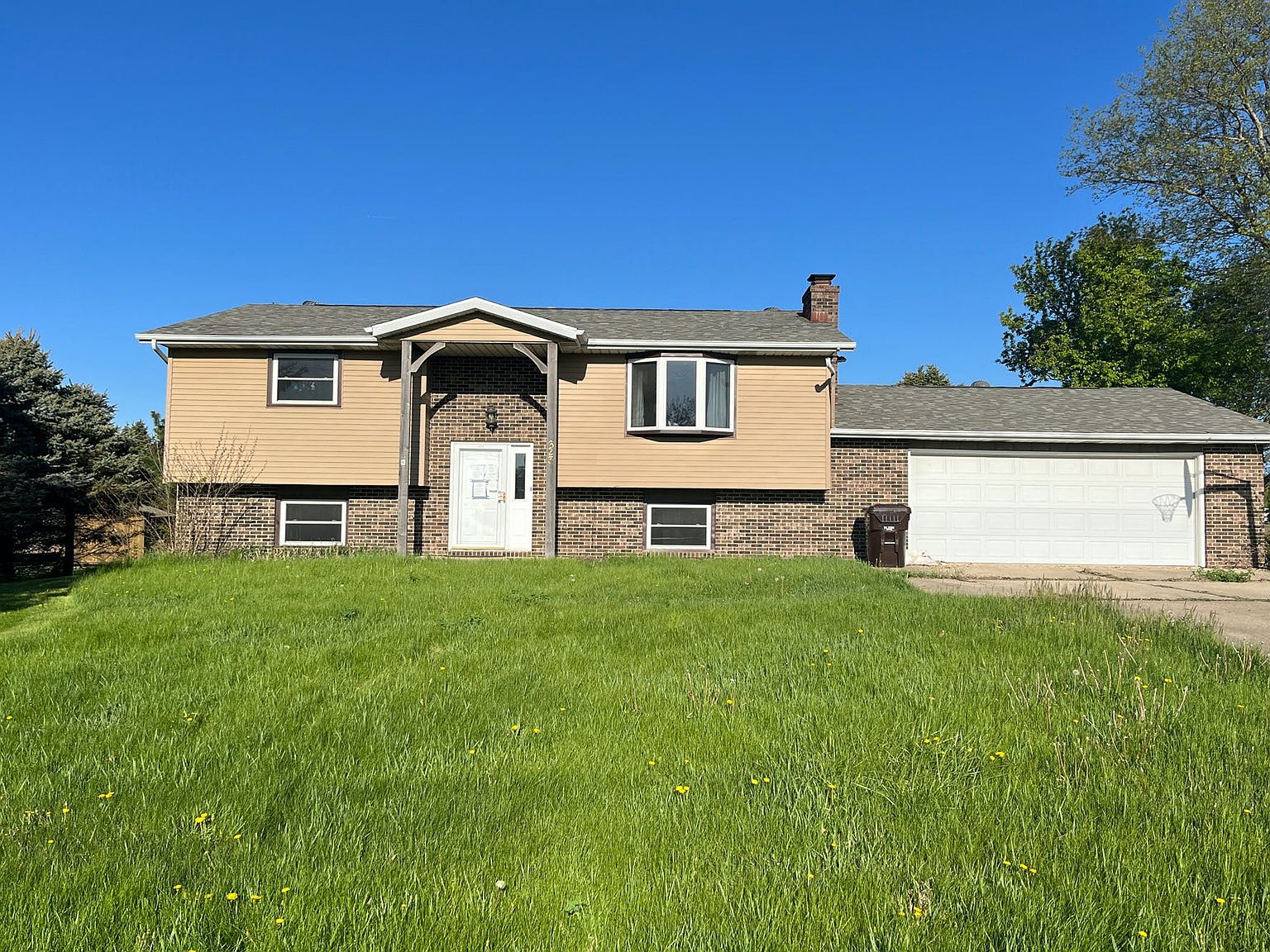 623 S Prairie St, Metamora, IL 61548 Zillow