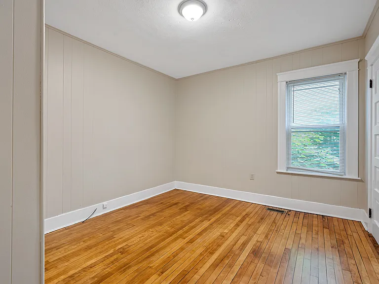 27 Chrome St #1 — Photo 13